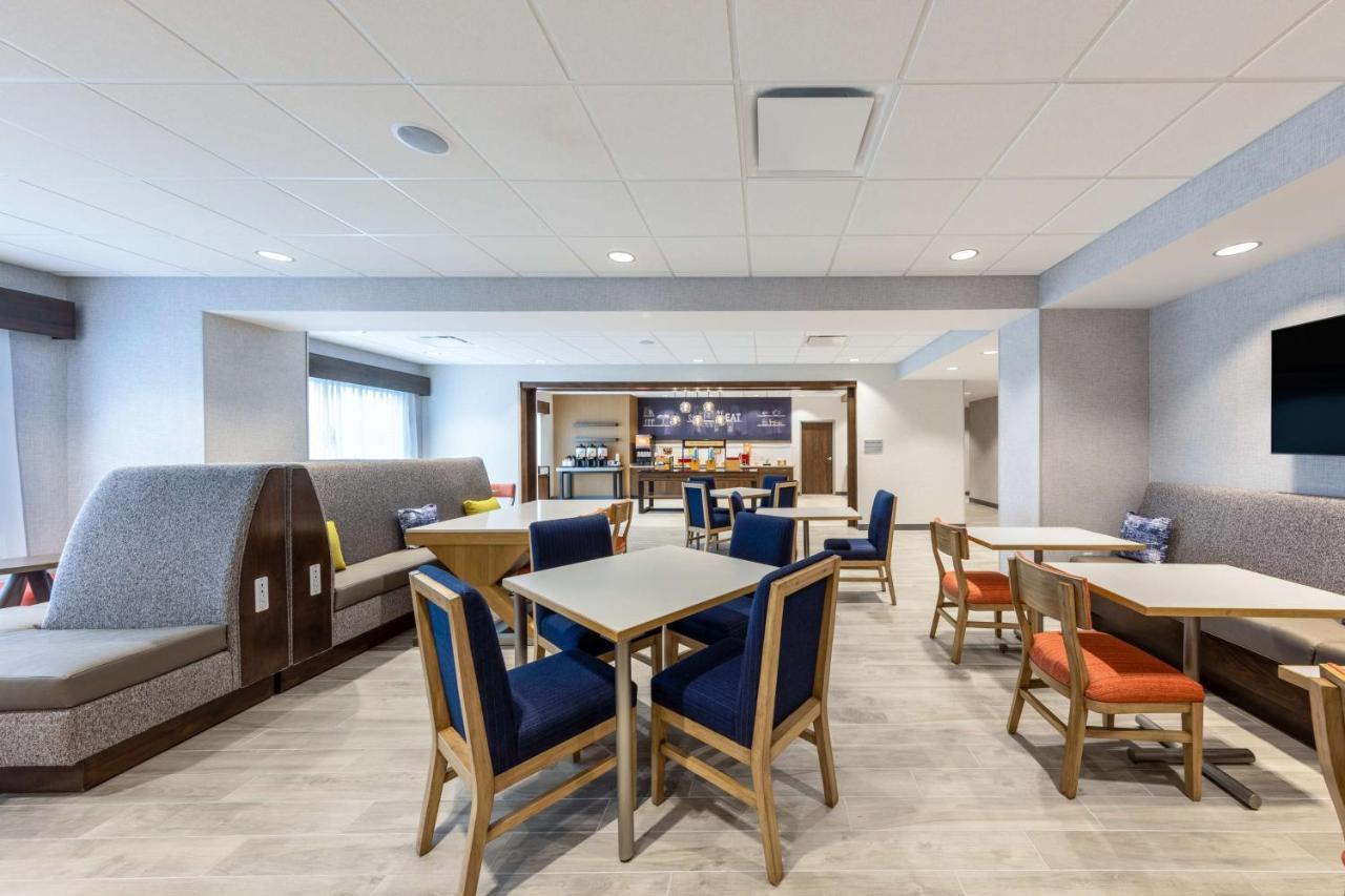 Hampton Kansas Southeast, Mo Hotel Kansas City