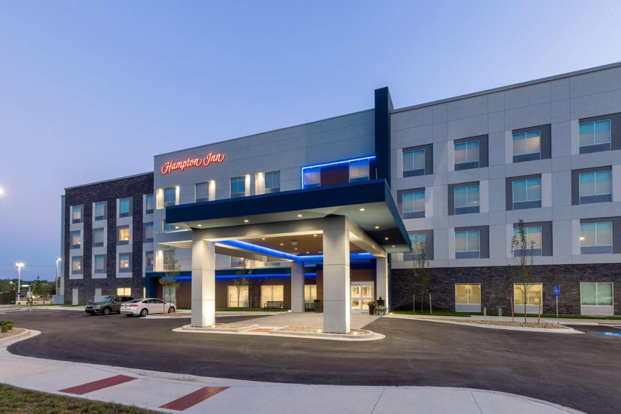 Hampton Kansas Southeast, Mo 3* Kansas City