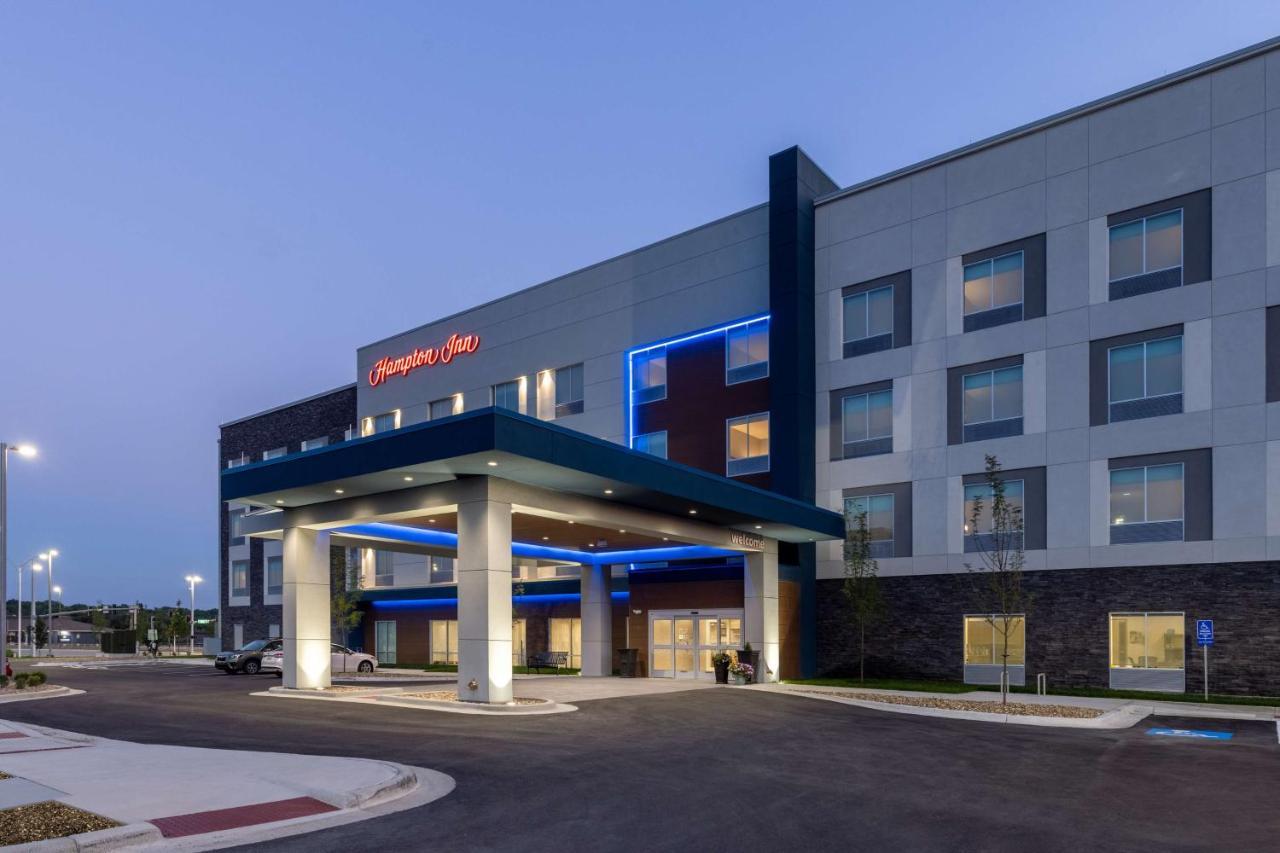 Hampton Kansas Southeast, Mo Hotel
